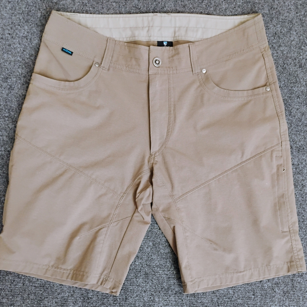 Kuhl Men's Silencr Khaki Flat Front Shorts